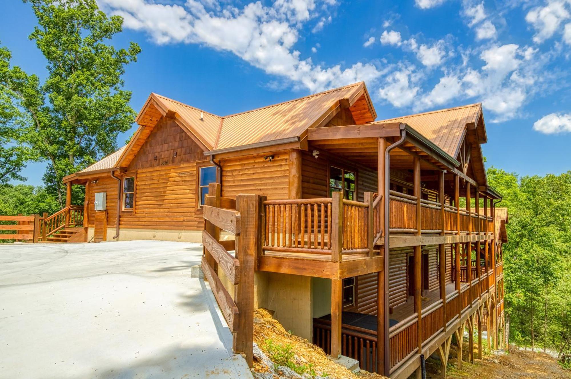 Majestic Splash- 8 Bedroom, Indoor Pool, Hot Tub, 1089 Free Tickets Each Paid Day, Dollywood Sevierville Exterior foto